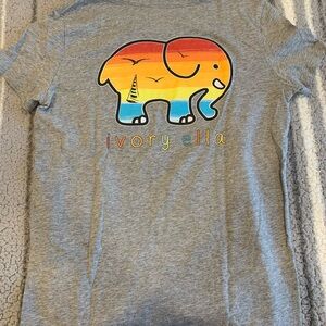 Ivory Ella Heather Gray T-Shirt